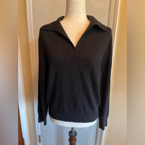 Design History Sweaters - NWT Design History Black Cashmere Sweater